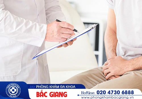 Nổi mụn ở háng nguyên nhân do đâu? Có nguy hiểm không?
