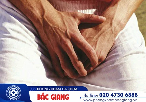 Xuất tinh bị buốt có nguy hiểm không?